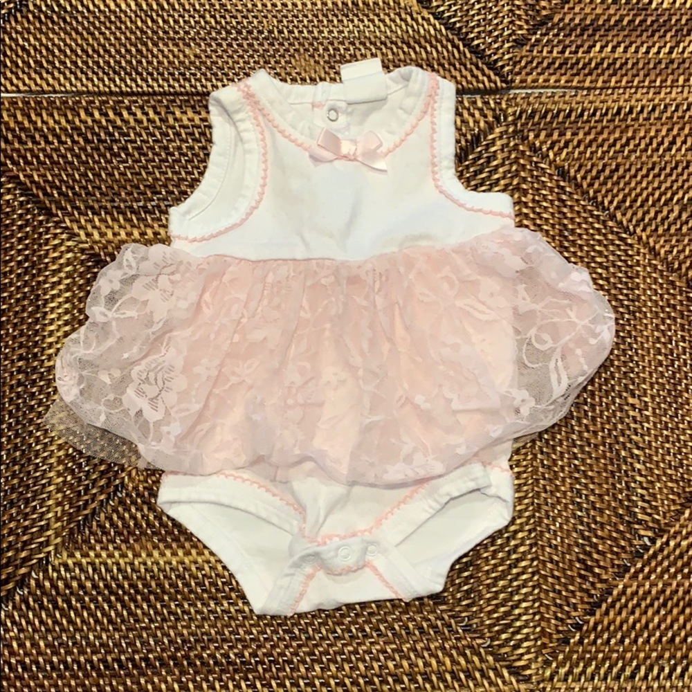 Starting Out newborn outfit